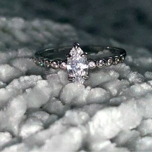 Simple yet elegant ring 💎💍